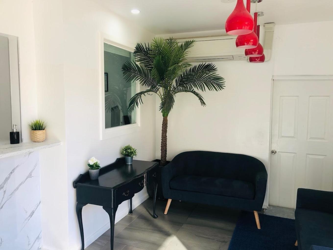 St Kilda Accommodation - Melbourne — Photos 1